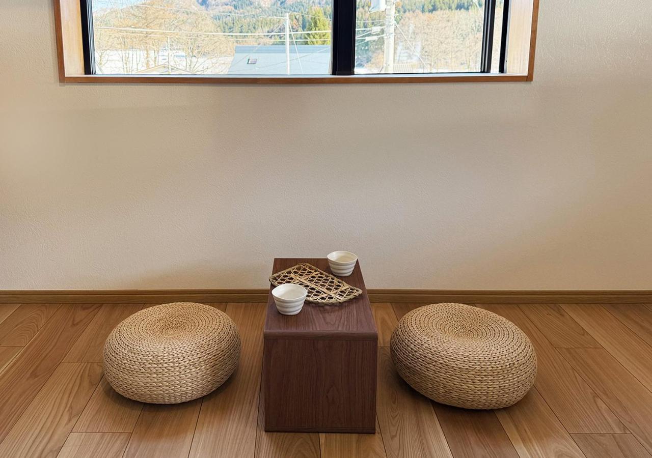 白馬の黒馬　Darkhorse @Hakuba Hotel Exterior photo